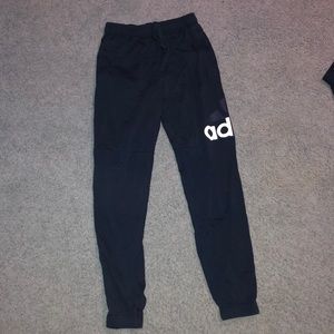 Men’s adidas essential joggers